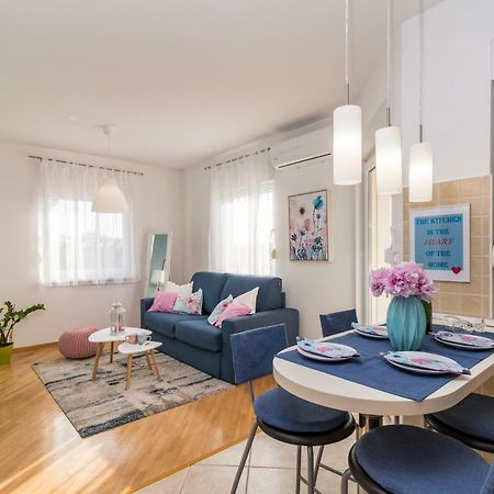Apartment Pula Relax Zewnętrze zdjęcie